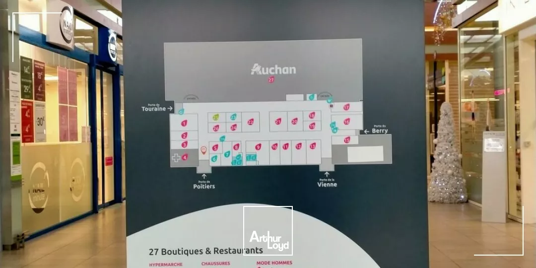 A LOUER CELLULE COMMERCIALE AU SEIN DE LA GALERIE AUCHAN CHATELLERAULT SUD (86)