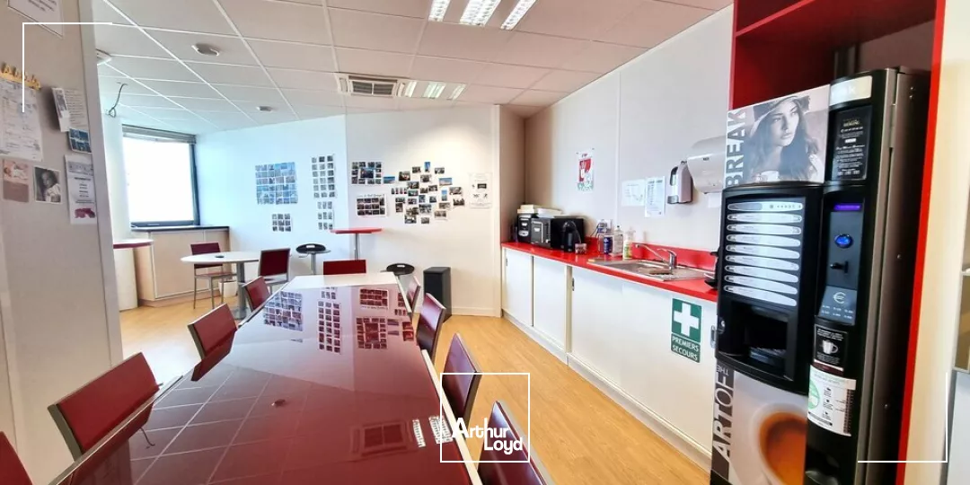 GRAND POITIERS FUTUROSCOPE - BUREAUX DE STANDING A LOUER 911m²