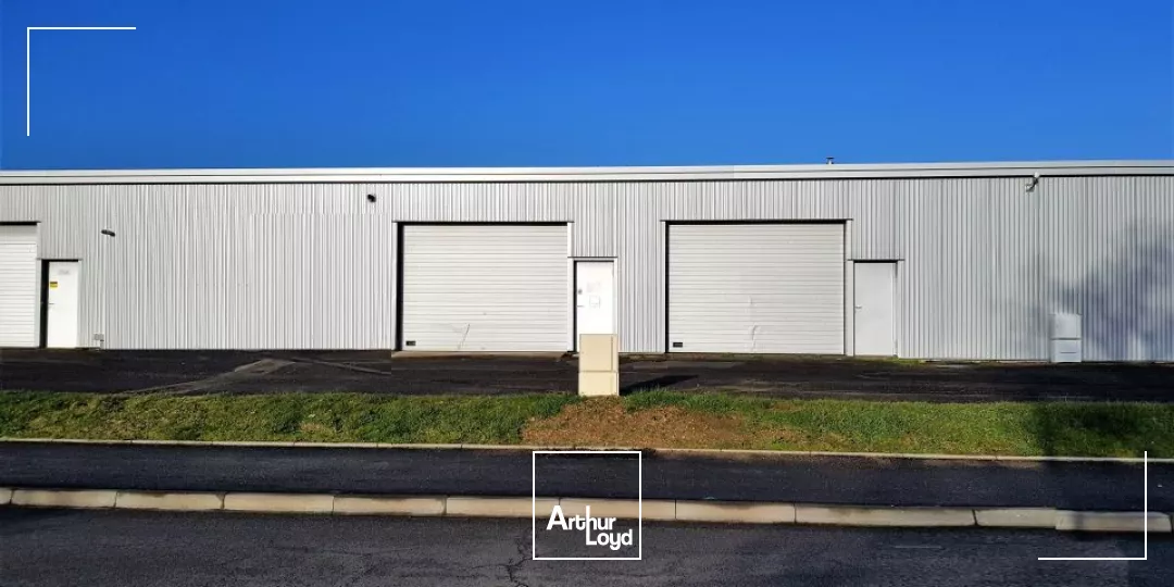 PETIT ENTREPOTS OU ARCHIVES A LOUER DE 125M² - GRAND POITIERS - ZA DE CHASSENEUIL