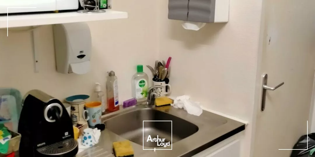 BUREAUX A VENDRE AU SEIN D'UN POLE MEDICAL CENTRE VILLE CHATELLERAULT (86)