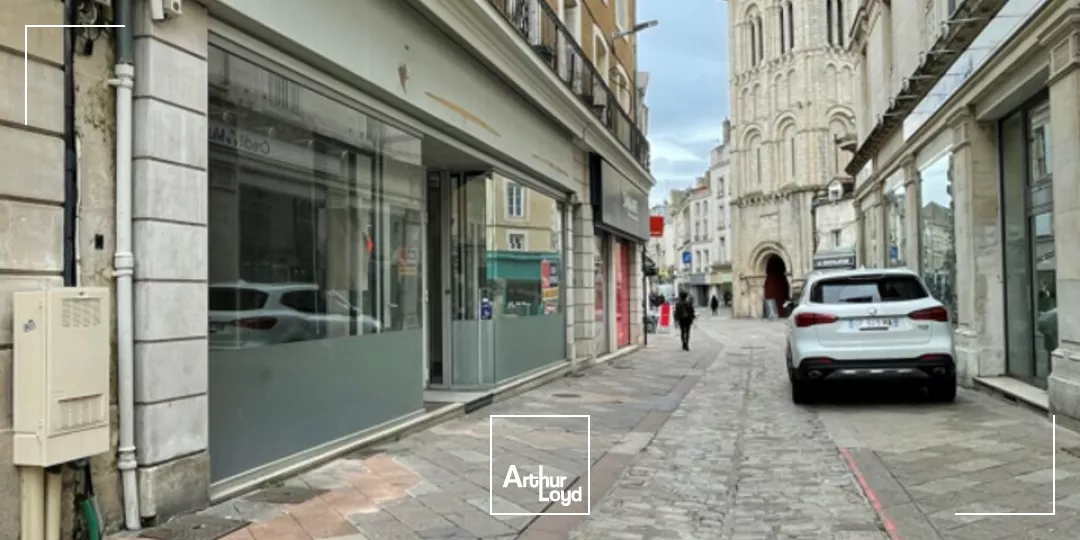 BUREAUX EN CENTRE VILLE - 190M2 POITIERS PLATEAU