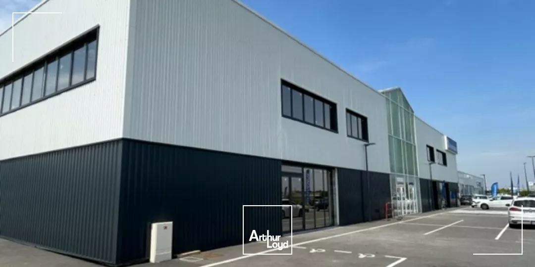 A LOUER BUREAUX NEUFS ZI REPUBLIQUE / POITIERS NORD 650m² 