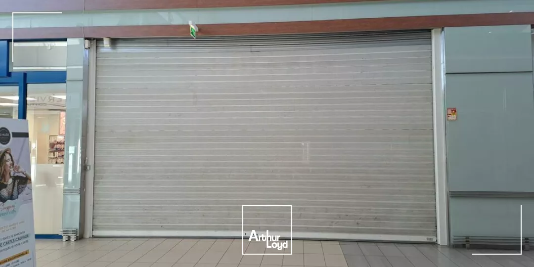 A LOUER CELLULE COMMERCIALE AU SEIN DE LA GALERIE AUCHAN CHATELLERAULT SUD (86)
