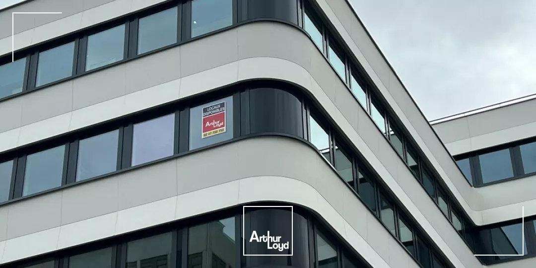 TOURS GARE BUREAUX A LOUER 363 M² ACHAT POSSIBLE