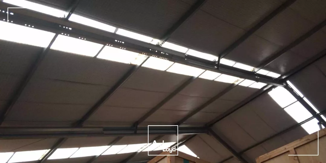 LOCAUX A LOUER - 780 m2 - ZAC LA VALLÉE - SAINT-QUENTIN