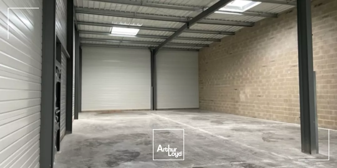 Local d'activité indépendant - Neuf - 772 m2 - A vendre