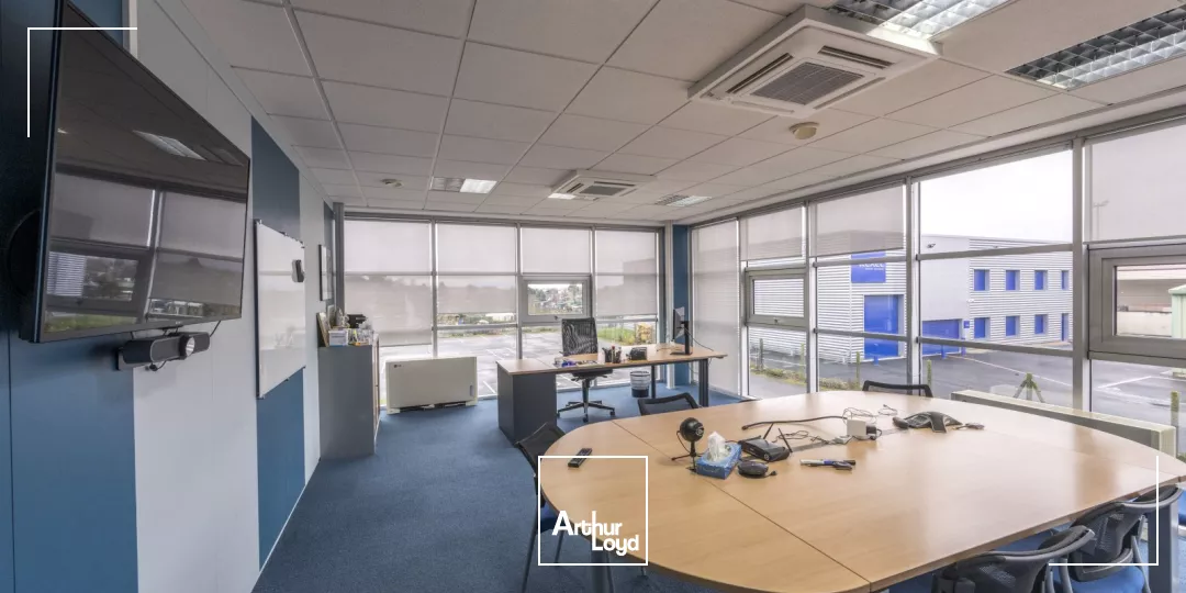 SURFACES DE BUREAUX À LOUER À COMPIEGNE - ZAC DE MERCIÈRES