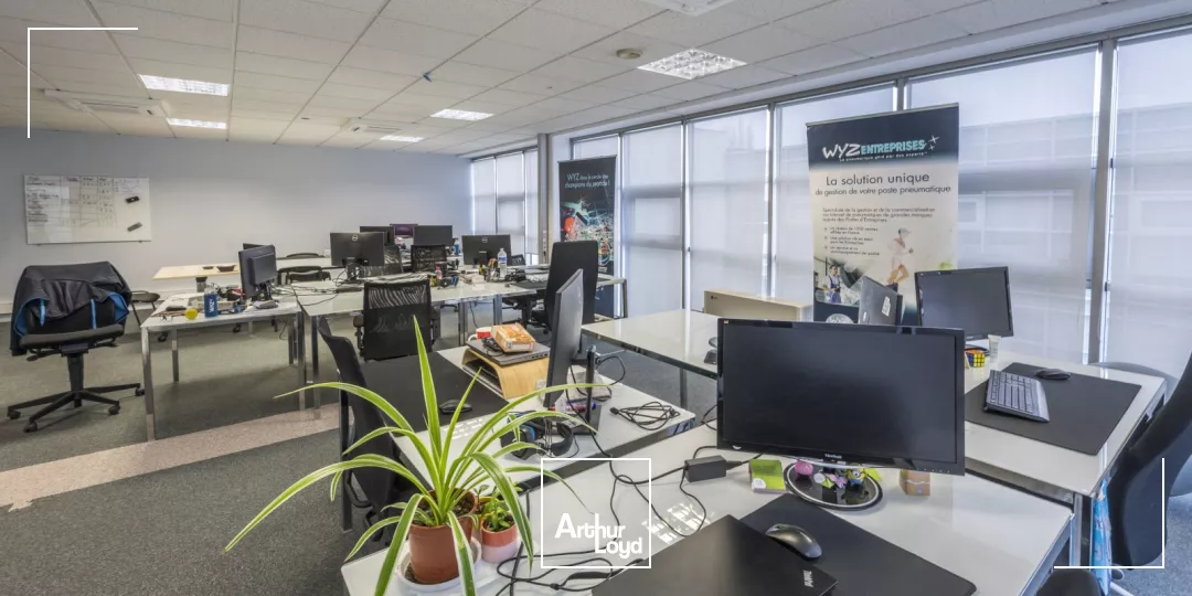 SURFACES DE BUREAUX À LOUER À COMPIEGNE - ZAC DE MERCIÈRES