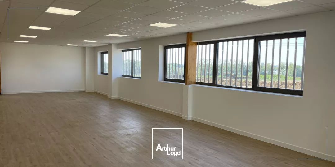 LOCAL D'ACTIVITÉ NEUF 3581 M2 TREMBLAY EN FRANCE