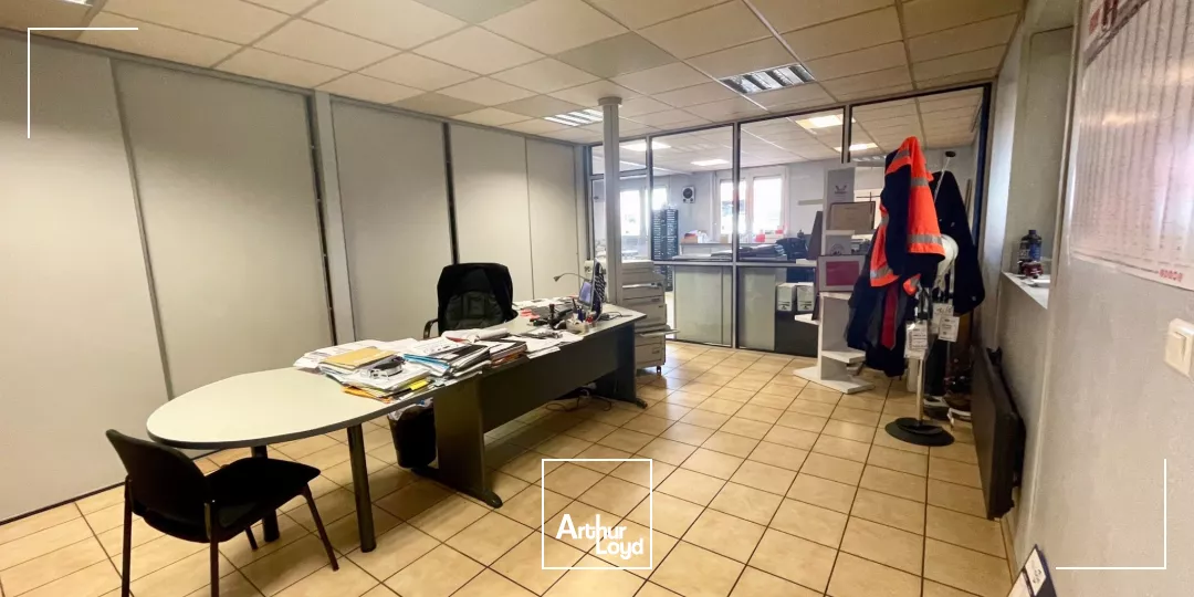 Locaux d'activité à louer à SAINT ETIENNE DU ROUVRAY 76800