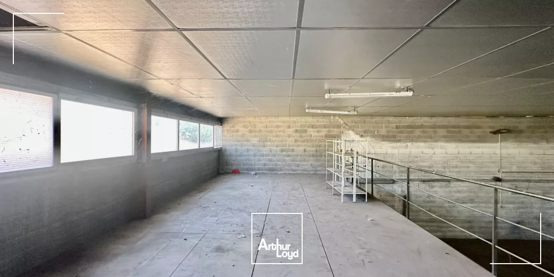 Local d'activités avec terrain à LOUER sur GARDANNE