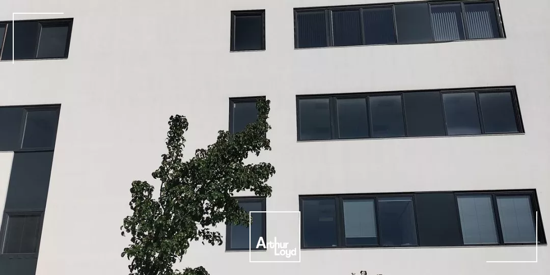 LOCATION BUREAUX ECHIROLLES 400M² AVEC PARKING