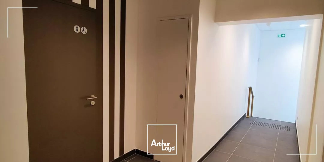 LOCATION DE BUREAUX NEUFS SAINT MARTIN LE VINOUX PROCHE GARE ET TRAM