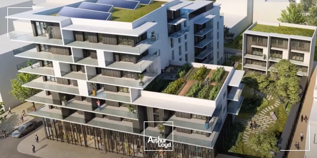 BUREAUX ET COMMERCE A VENDRE LE PONT DE CLAIX 676M²