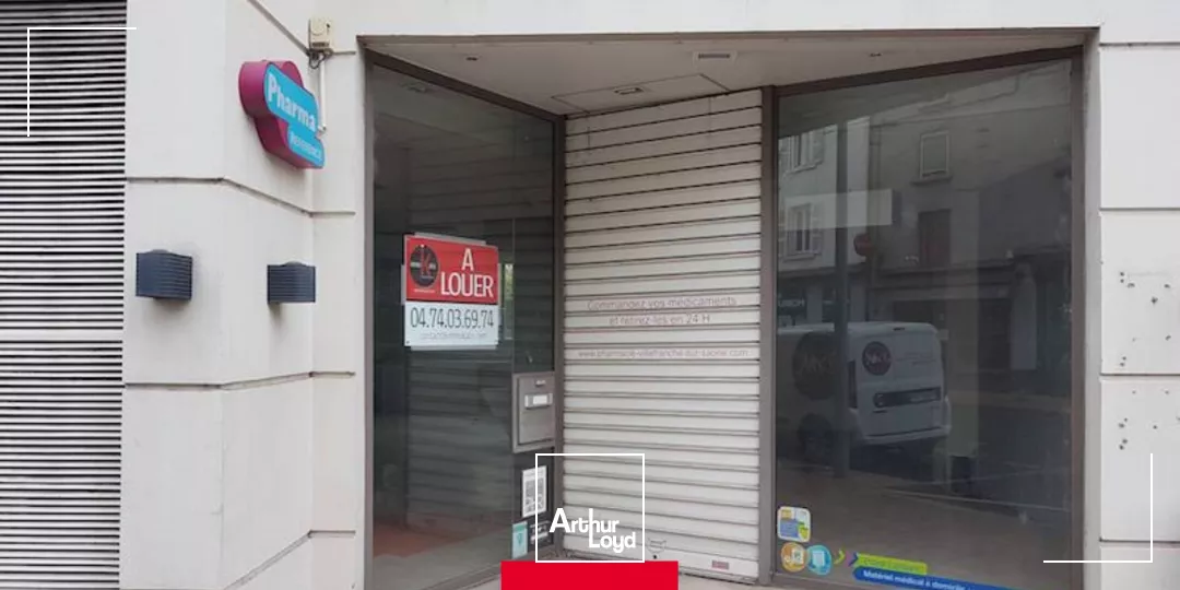 A louer - Local commercial - Villefranche centre