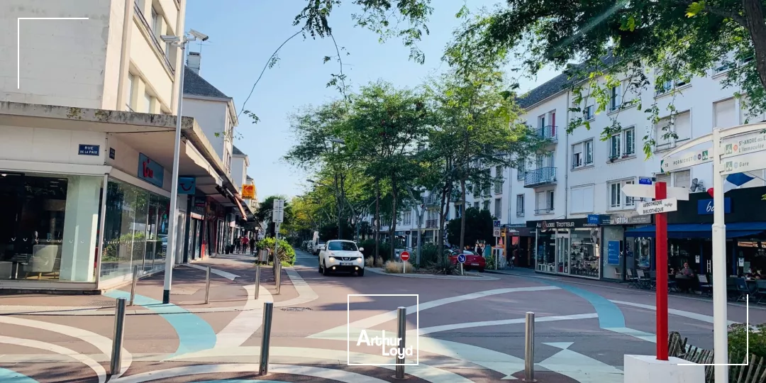 A LOUER -LOCAL COMMERCIAL - CENTRE ST NAZAIRE - 43 M2