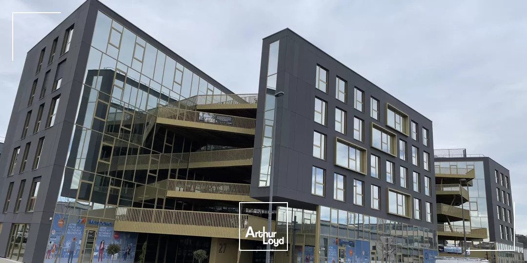 À LOUER - Bureaux au 5ème étage en plein coeur du Technopole à Saint-Étienne