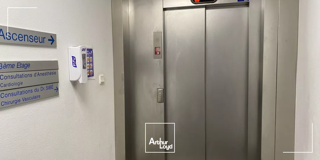 Bureaux à louer dans la maison médicale accolée à la Clinique Saint Augustin ELSAN - Bordeaux