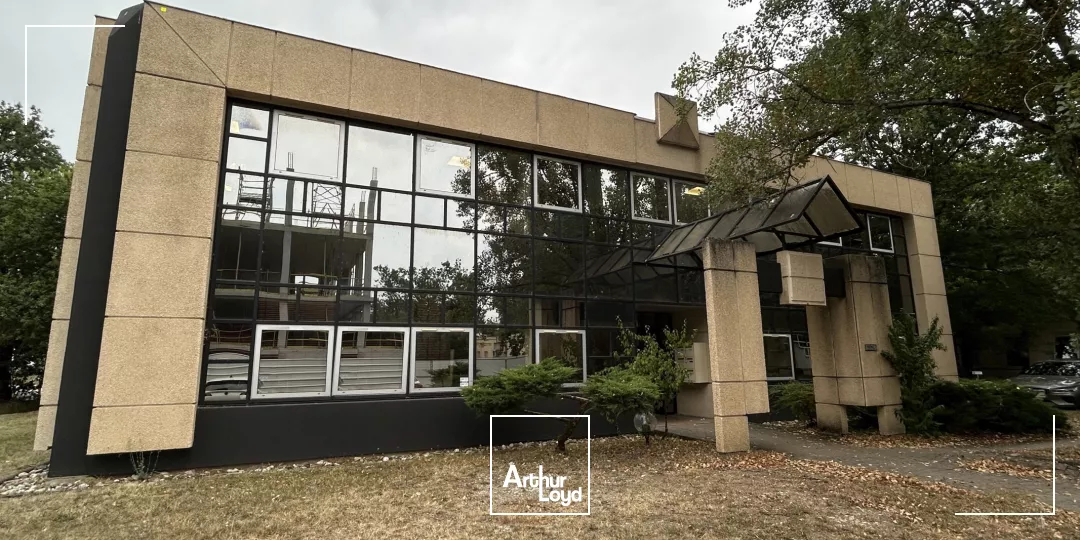 Bureaux à louer avec parkings à Pessac Europarc