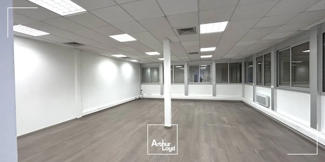 A louer - Bureaux - Carbon Blanc proche autoroute A10