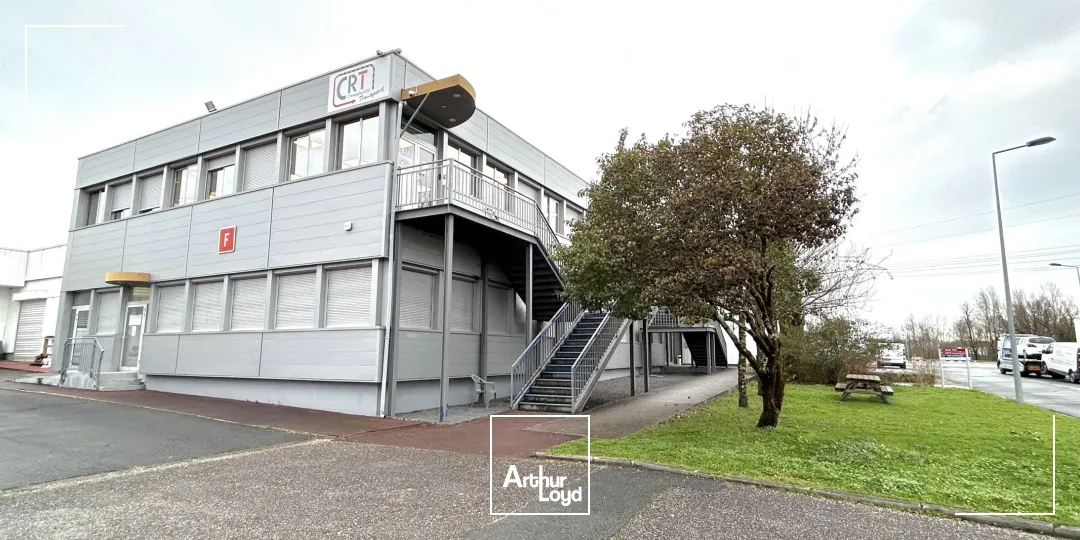 A louer - Bureaux - Carbon Blanc proche autoroute A10