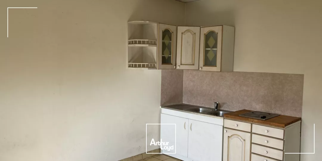 Entrepôt de 490 m2 à louer à Villenave d'Ornon avec une visibilité depuis la rocade