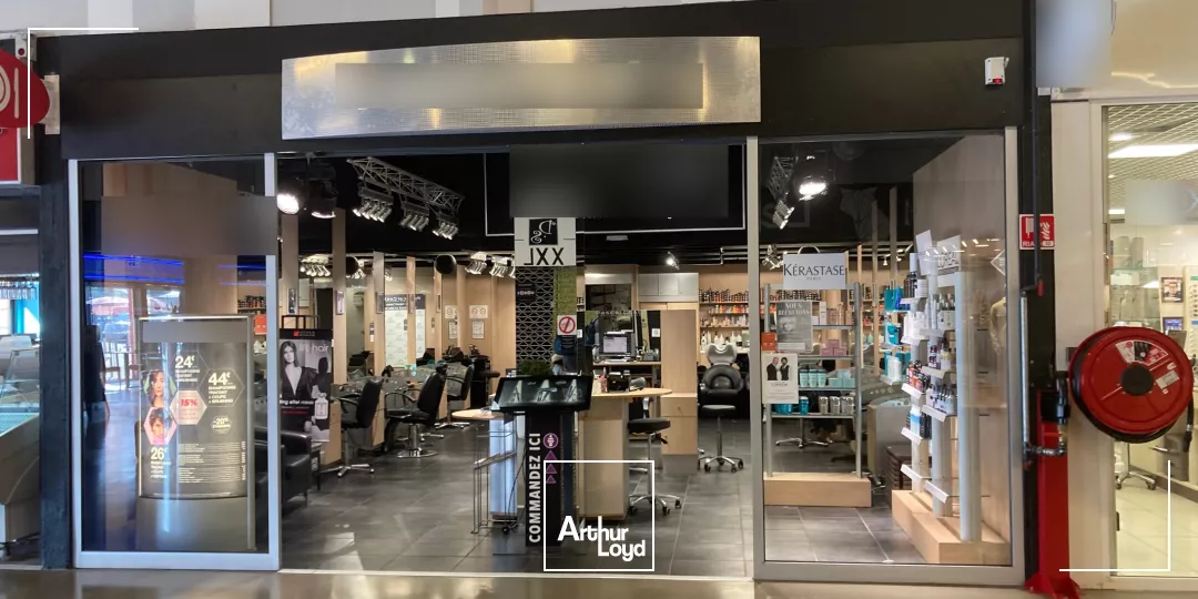 Surface commerciale de 110 m² à louer dans le Centre Commercial Bordeaux Sud à Villenave d'Ornon