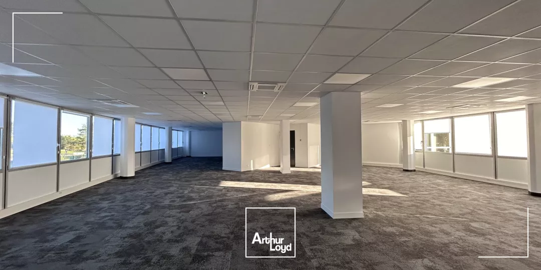 Bureaux rénovés à louer - Surfaces à partir de 46 m² Pessac - Parc de Canteranne