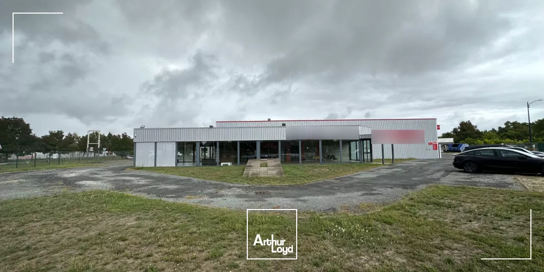 Opportunité de location à Libourne : cellule d'activités de 544 m²