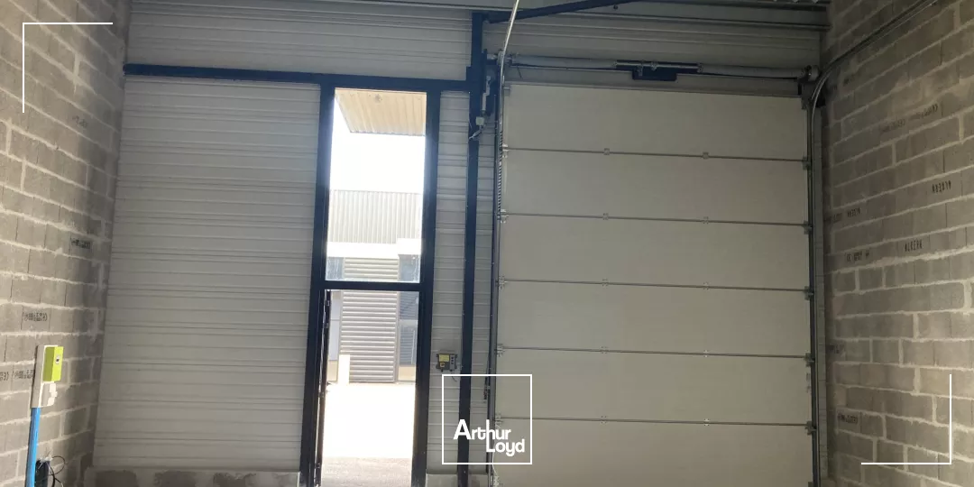 Location de local d'activités neuf de 165m2 à Ayguemorte les Graves