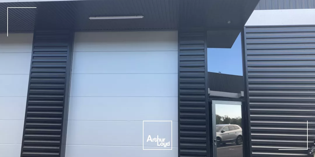 Location de local d'activités neuf de 165m2 à Ayguemorte les Graves