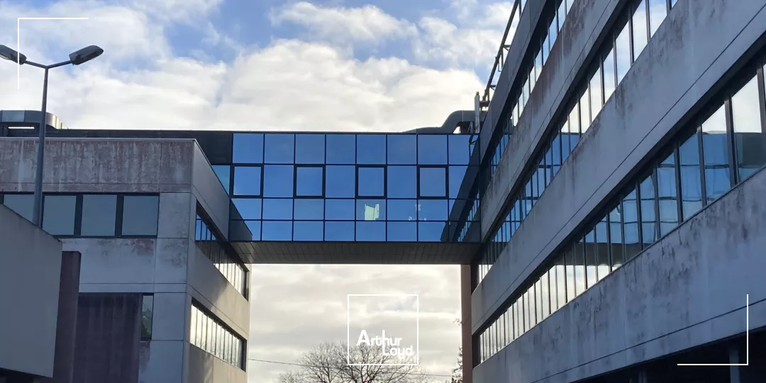 2 612 m² de bureaux à louer à Gradignan proche autoroute A63 et rocade