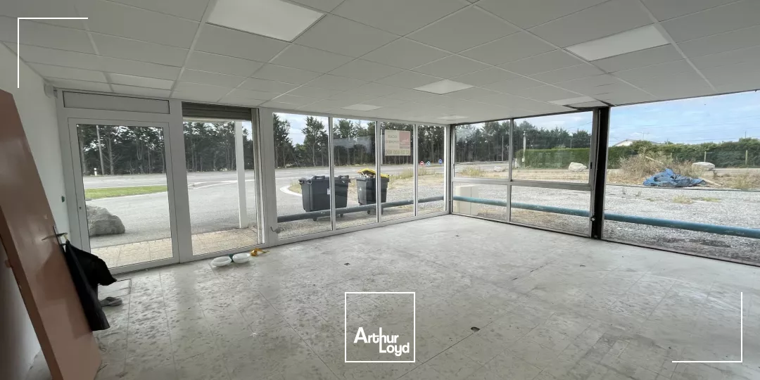 Locaux commerciaux à louer à VERNEUIL SUR AVRE 27130