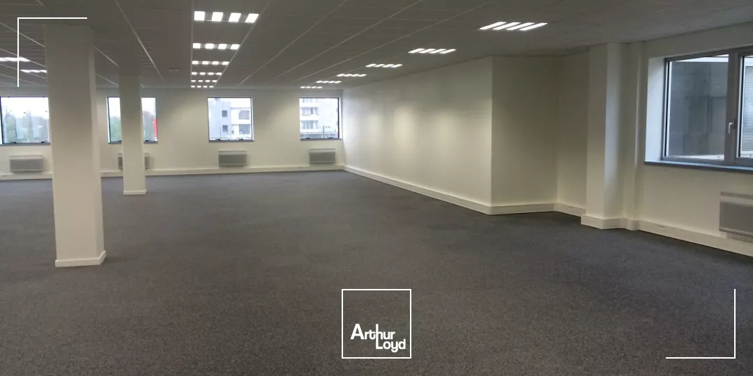 Bureaux à louer à CERGY 95800