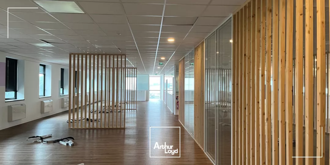 Bureaux de qualité à louer sur le PA DES BETHUNES.ERP au rez-de-chaussée.