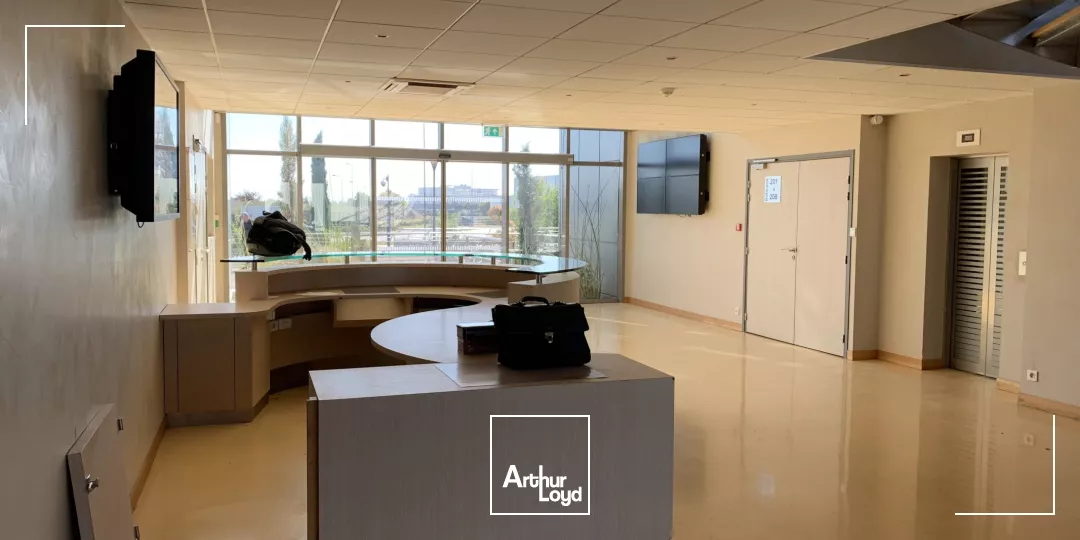 Bureaux à louer à PUISEUX PONTOISE 95650