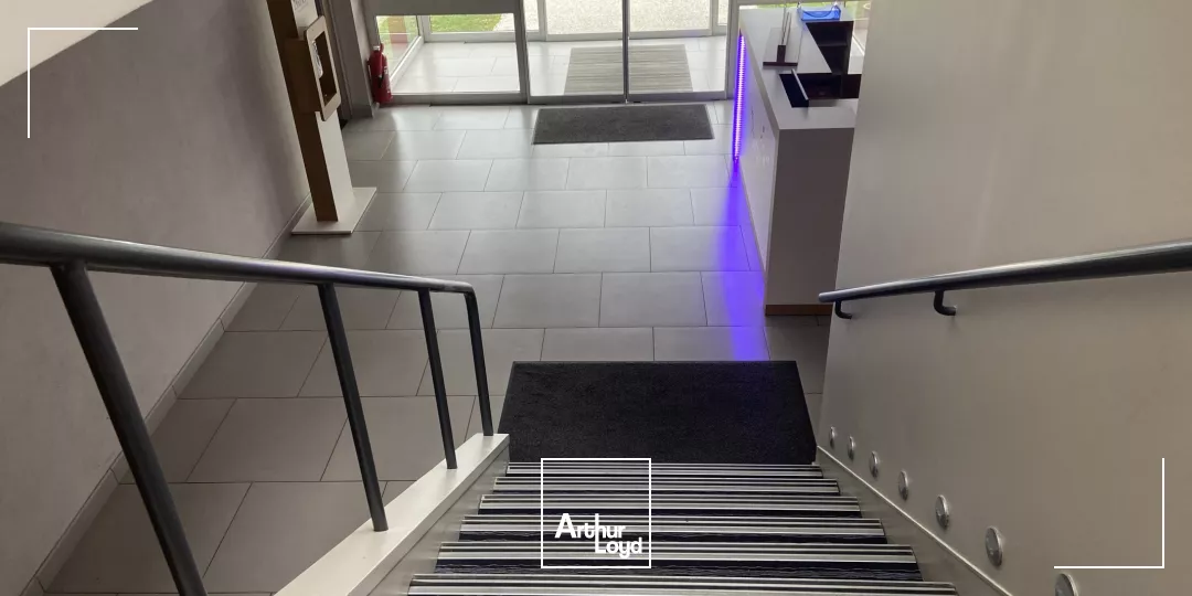 Bureaux à louer à BEZONS 95870