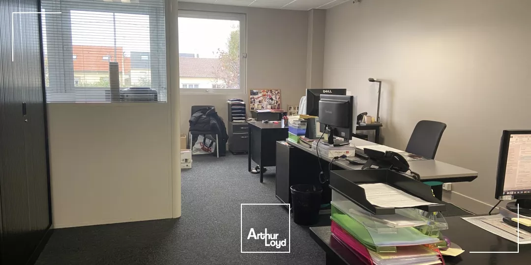Bureaux à louer à BEZONS 95870