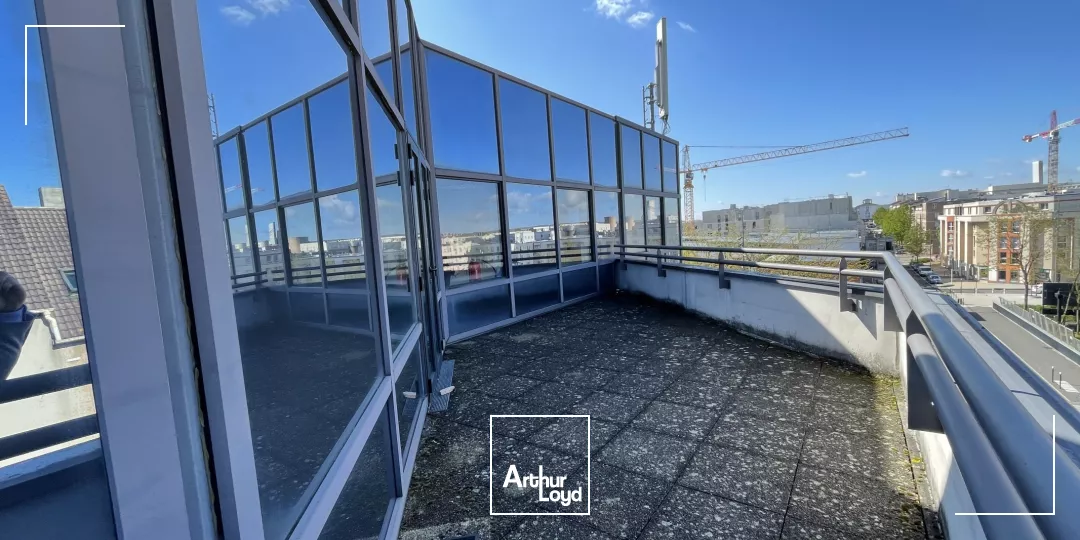 Bureaux à louer à CERGY 95800