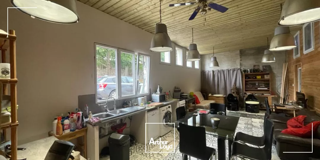 Locaux d'activité à vendre à MARINES 95640