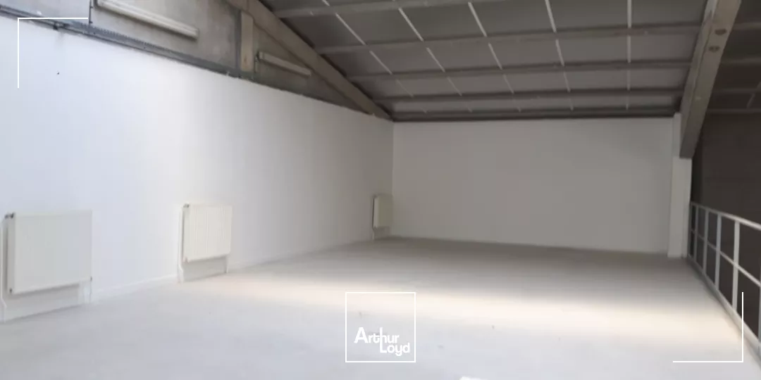 Locaux d'activité à louer à ENNERY 95300