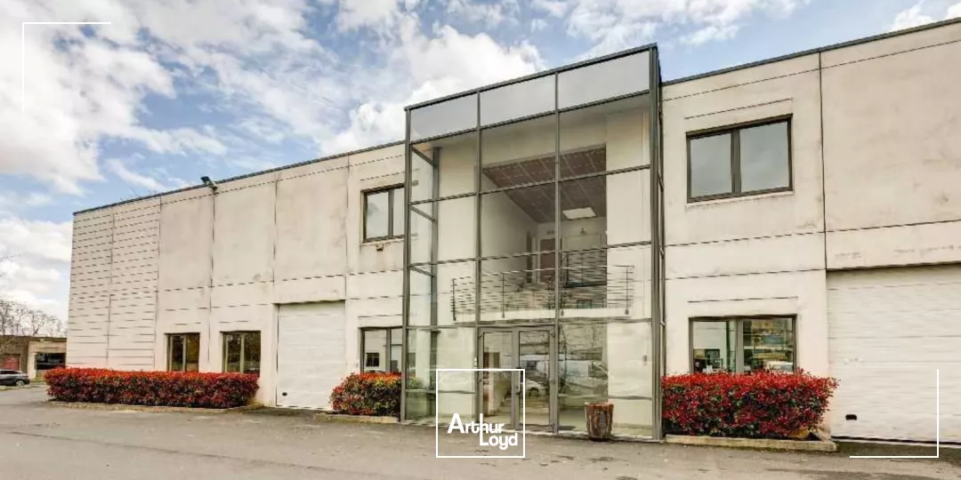 LOCAUX D'ACTIVITE/BUREAUX A LOUER QUAIS DE SEINE