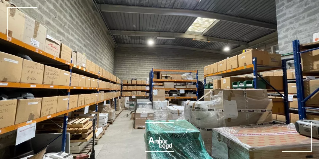 Locaux d'activité à vendre à ERAGNY 95610