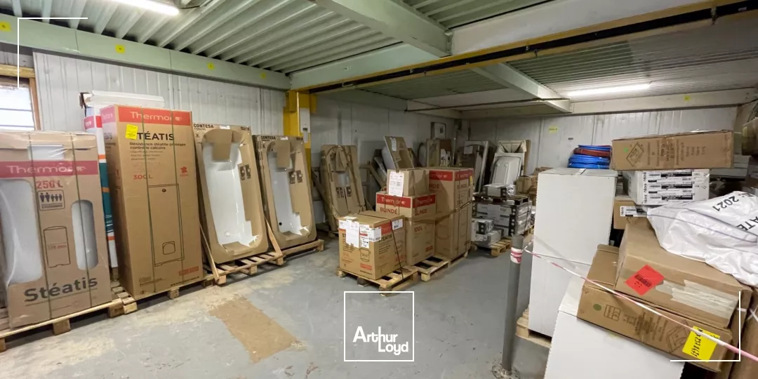 Locaux d'activité à vendre à ERAGNY 95610