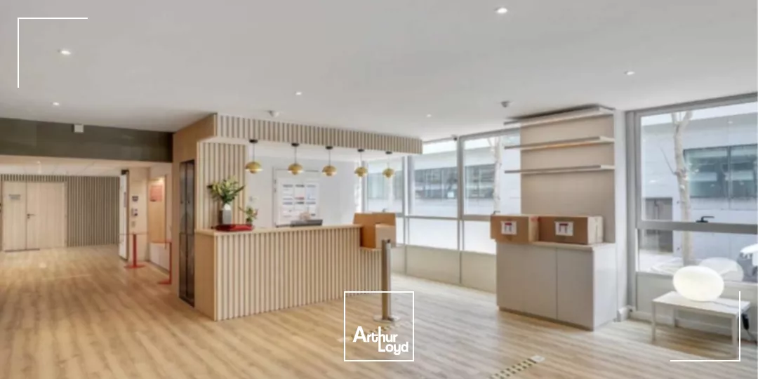 Le Clarté, bureaux dans un immeuble sécurisé, moderne et serviciel, avec terrasse, à louer