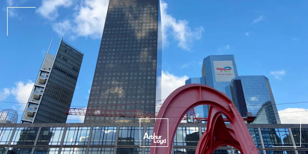 Bureaux à louer à COURBEVOIE LA DEFENSE 92400