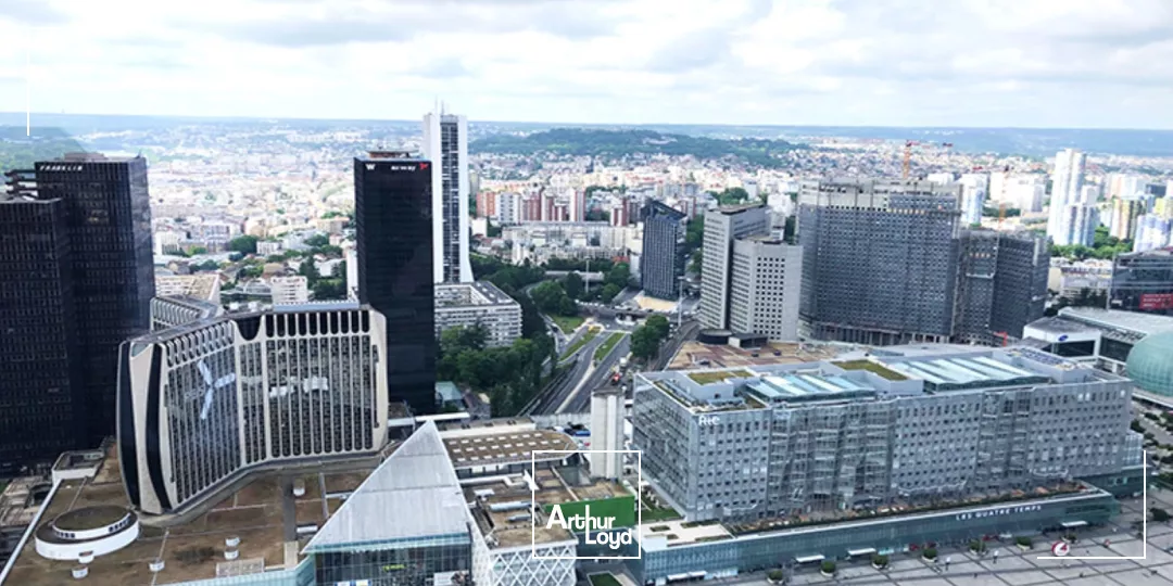 Bureaux à louer à COURBEVOIE LA DEFENSE 92400