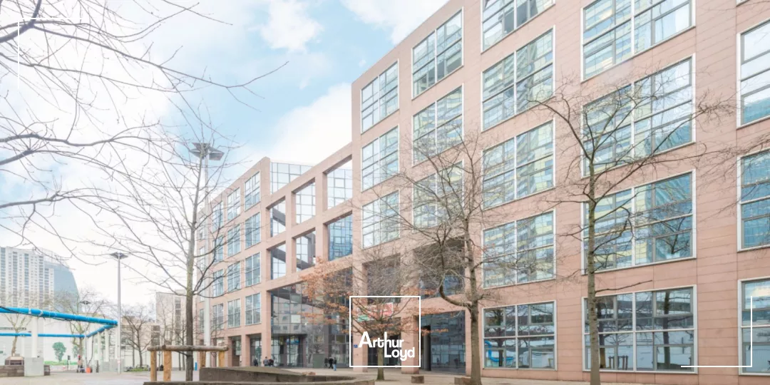 Bureaux à louer à COURBEVOIE LA DEFENSE 92400