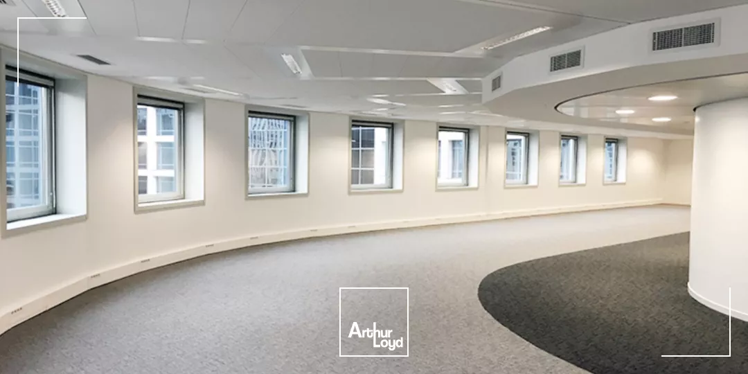 Espaces de bureaux fonctionnels à proximité de la dalle de la Défense