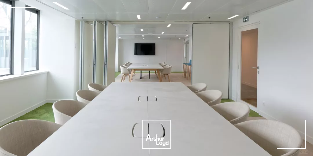 Bureaux à louer à COURBEVOIE 92400